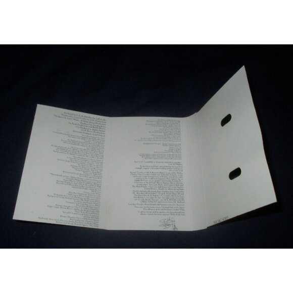 Bobbie Brown - Don't Be Cruel on cassette (MCA Records Canada, 1988) - Picture 4 of 4